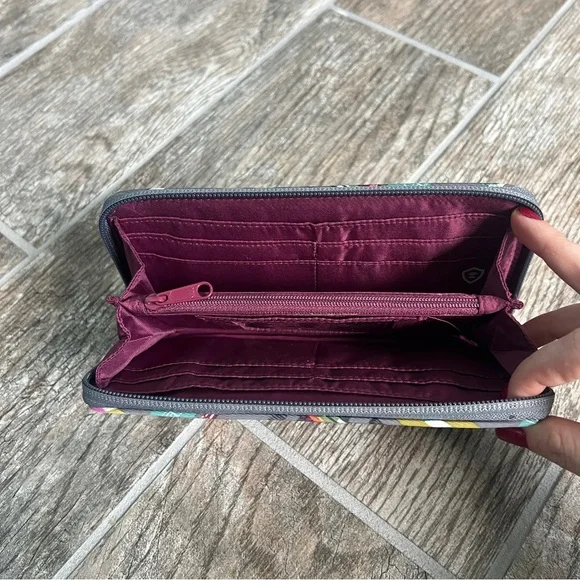 Vera Bradley RFID Protection Wallet Wristlet, Midtown Print, Women’s Accessories - Picture 3 of 8